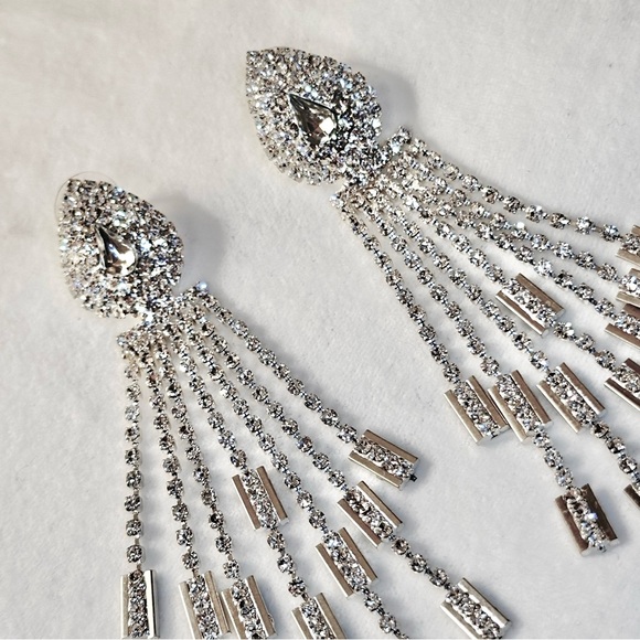 Jewelry - Dazzling Silver and Shimmering Rhinestone Dangle Earrings